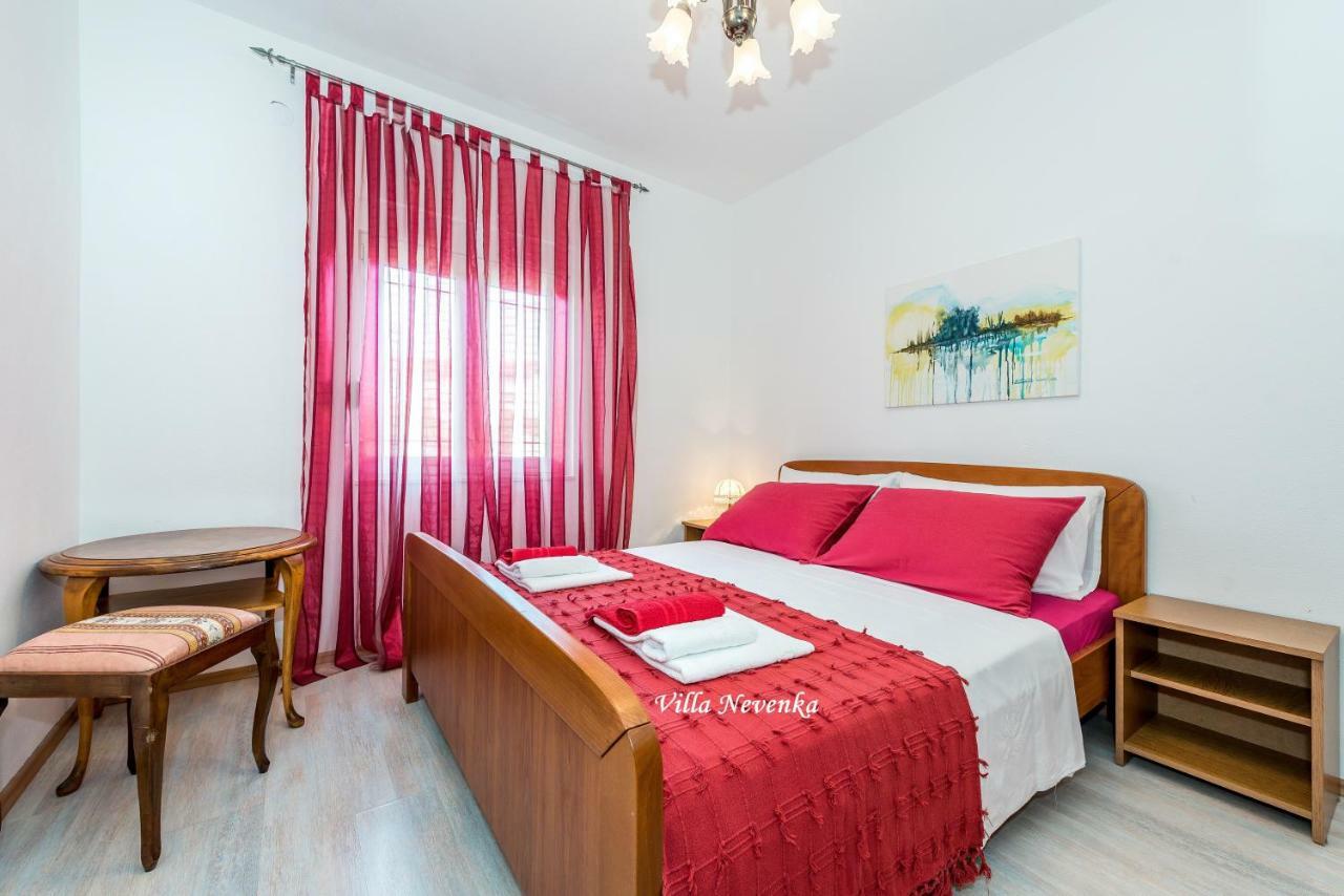 Apartments Villa Nevenka Rogoznica  Kültér fotó