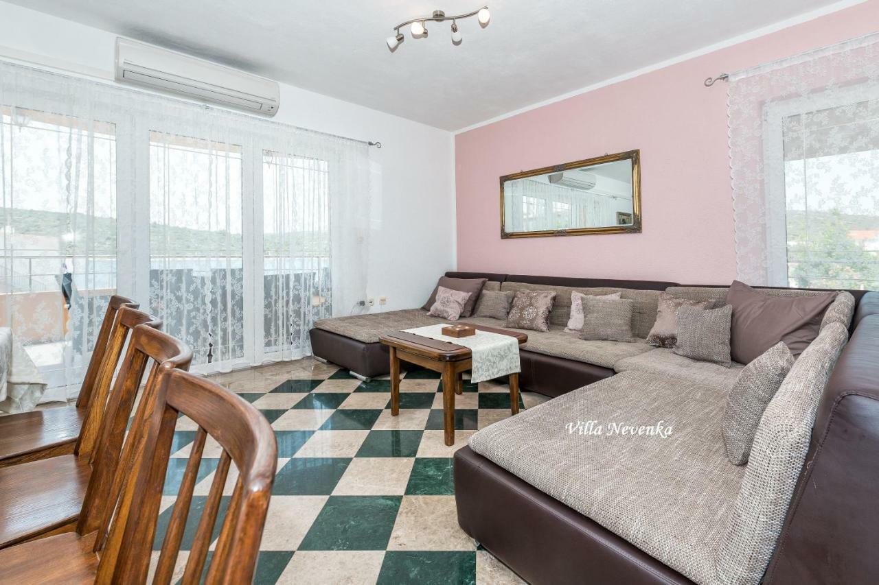 Apartments Villa Nevenka Rogoznica  Kültér fotó