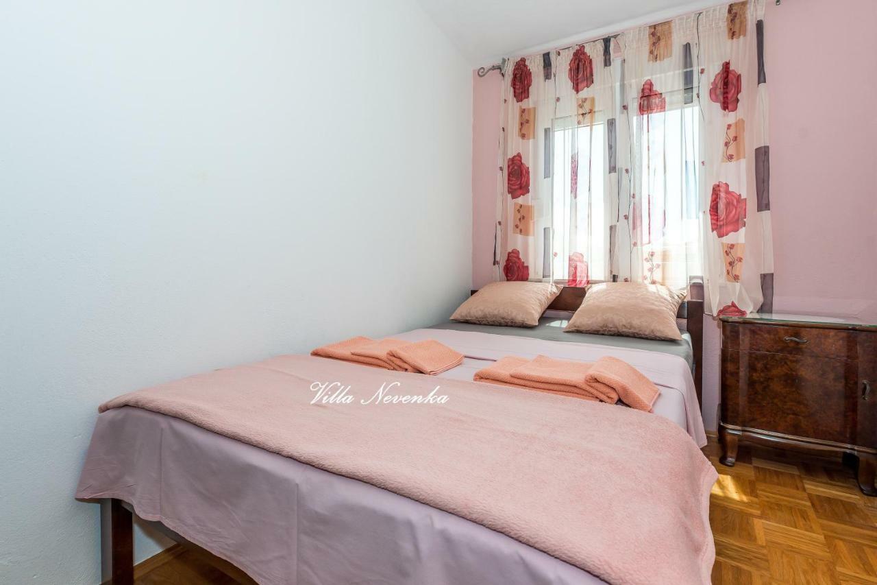 Apartments Villa Nevenka Rogoznica  Kültér fotó