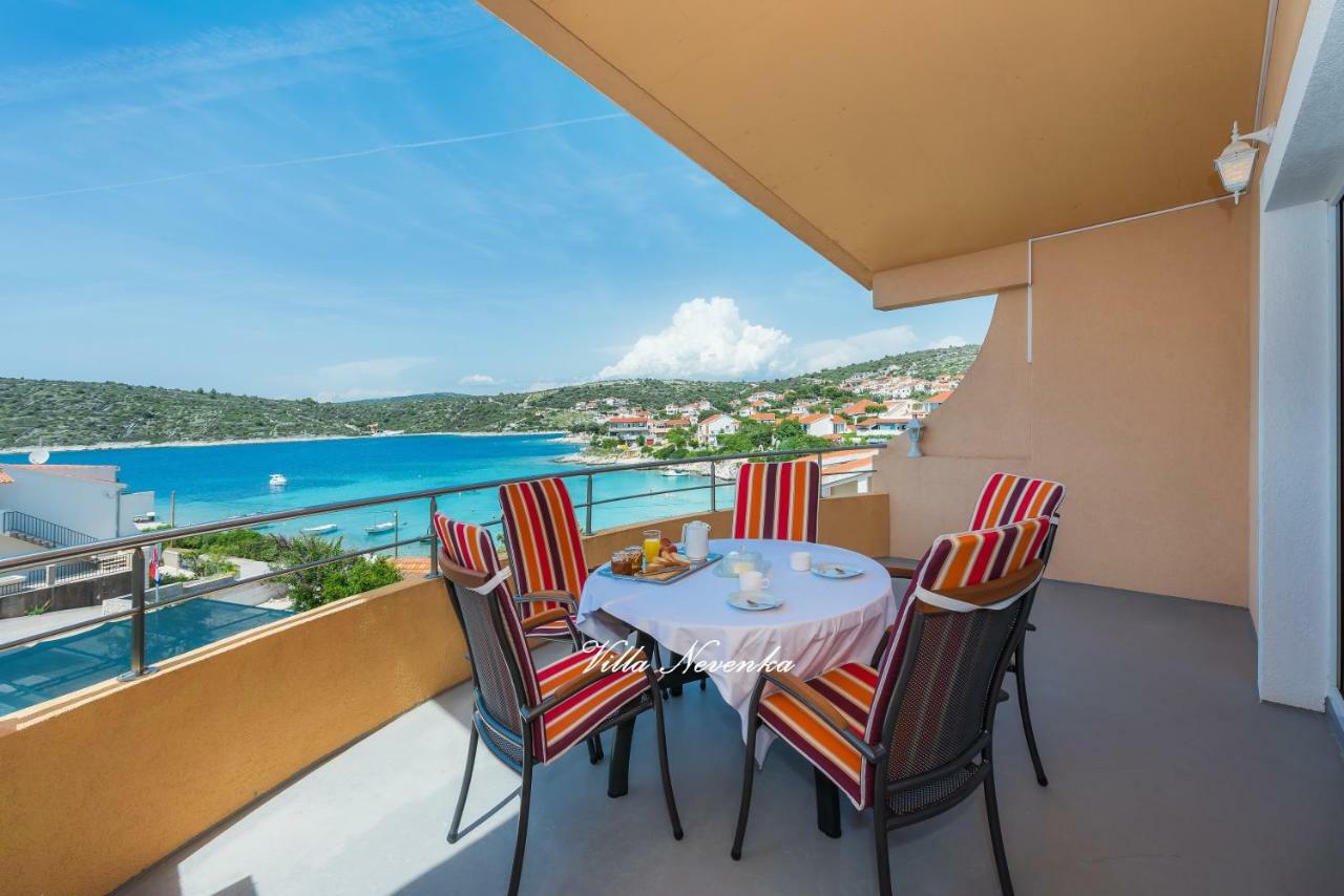 Apartments Villa Nevenka Rogoznica  Kültér fotó